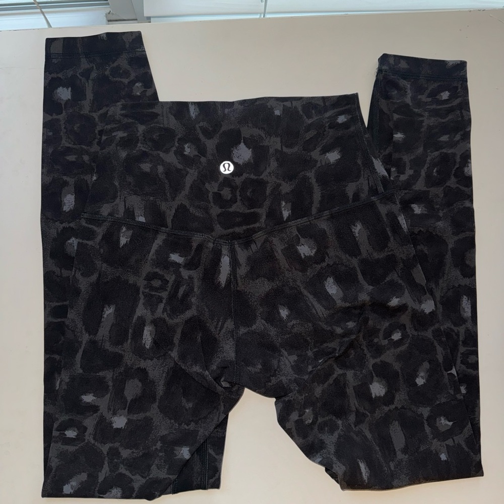 lululemon athletica Black Patterned leggings